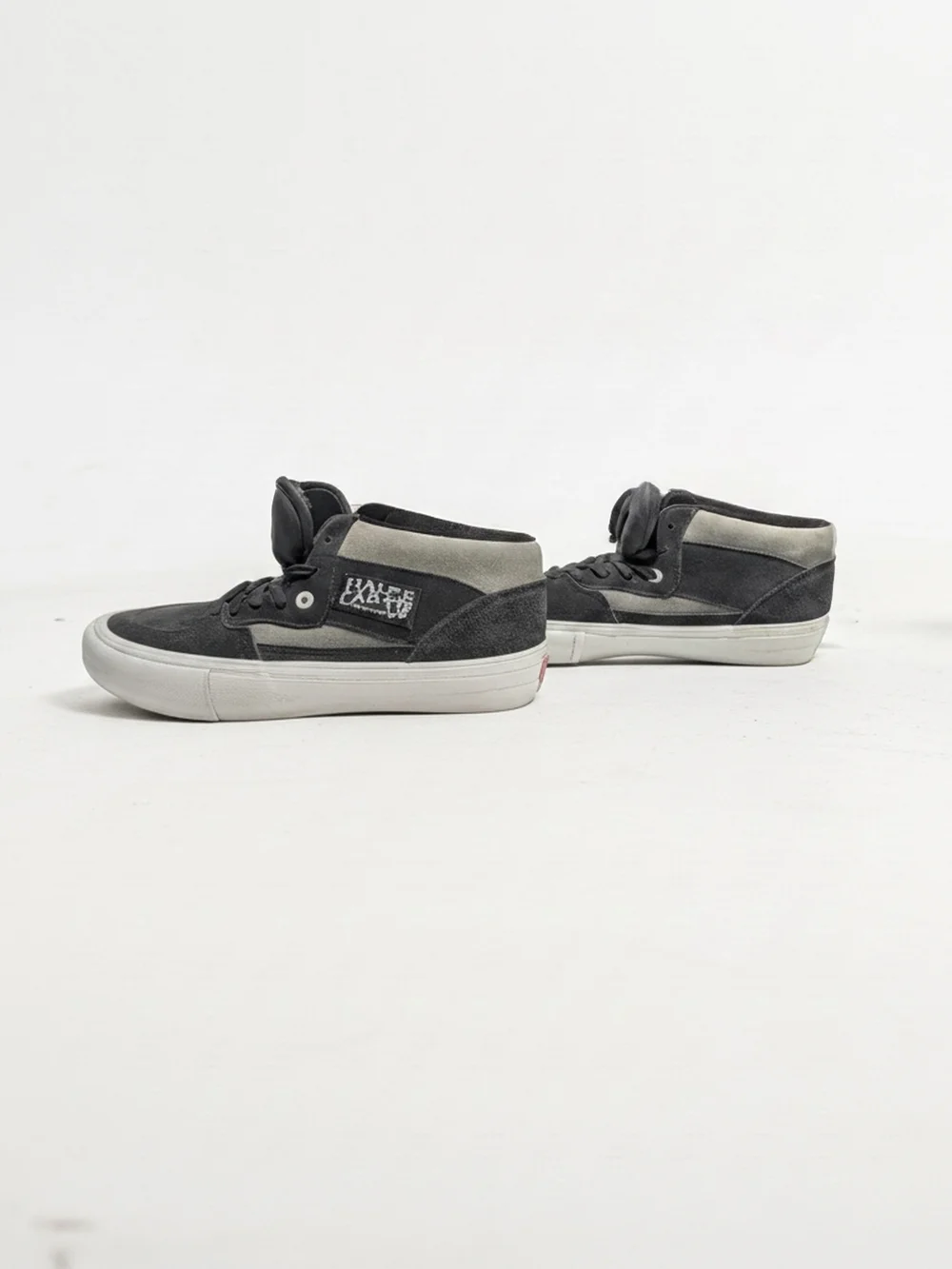 Vans Half Cab Pro Two Tone Mid-Top Sneakers - Periscope Grey/Drizzle